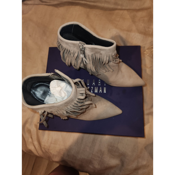 Stuart Weitzmen FringeTimes Booties - New With Box - Picture 10 of 12
